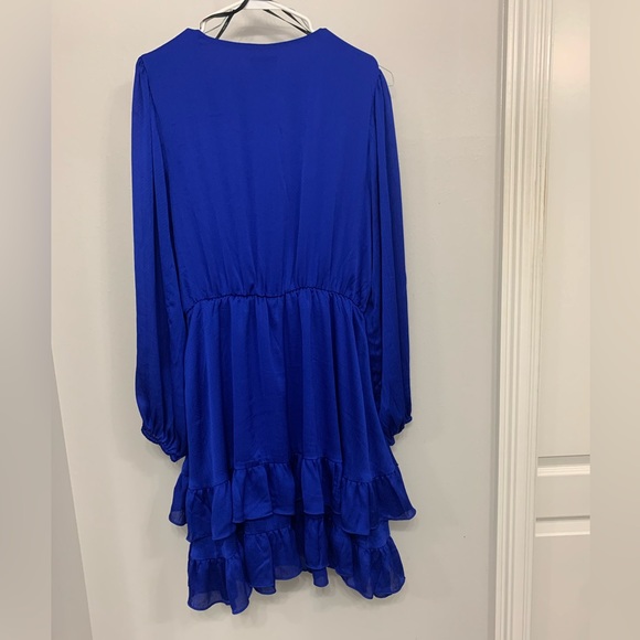 City chic royal blue tiered wrap dress. - Picture 3 of 3